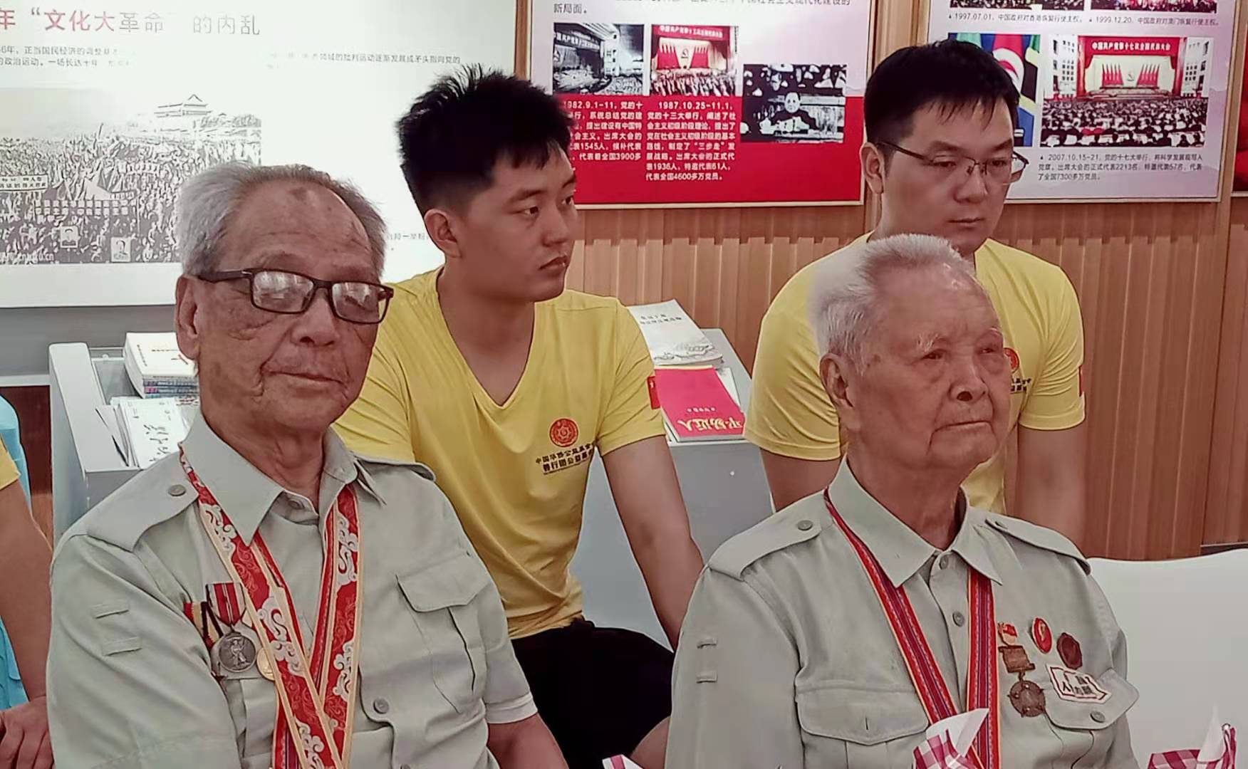 昔日战场花木兰，和平年代做慈善